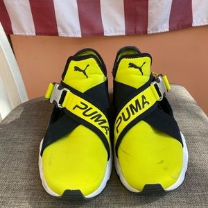 Training shoes puma woman